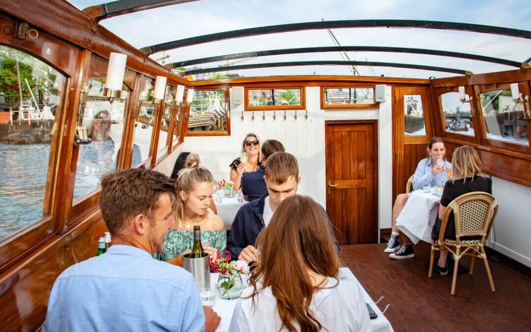 Luxury Lunch Cruise (nur Sonntag)