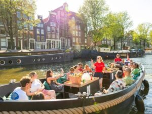 Goedkoopste rondvaart open sloep Amsterdam