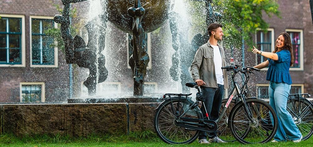 Fahrrad parken Amsterdam